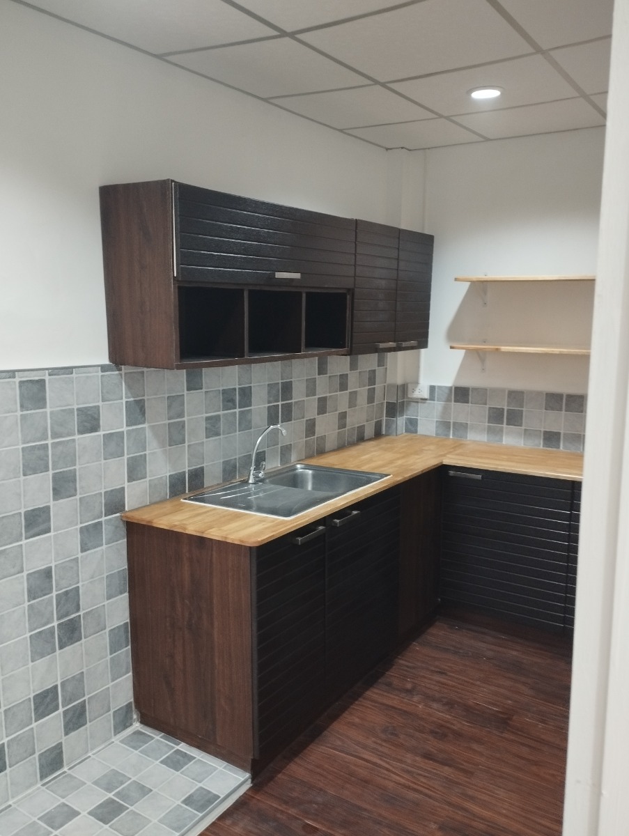 Tiler: Image 6